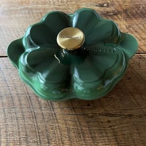 Le Creuset Shamrock Clover